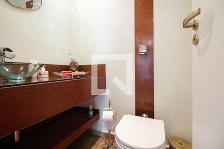 Apartamento à venda com 271m², 3 quartos e 3 vagasLavabo