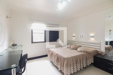 Apartamento à venda com 271m², 3 quartos e 3 vagasSuíte 1