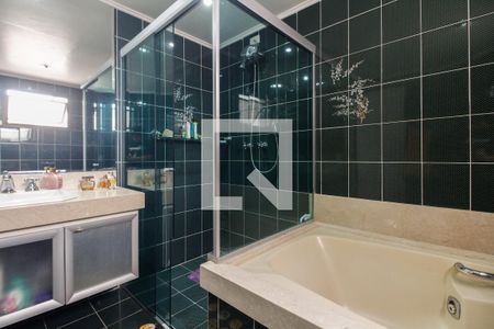 Apartamento à venda com 271m², 3 quartos e 3 vagasBanheiro Suíte 2 - Cobertura