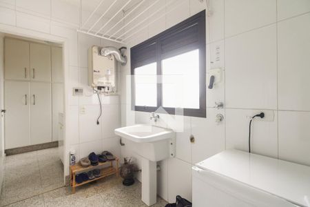 Apartamento à venda com 271m², 3 quartos e 3 vagasÁrea de Serviço