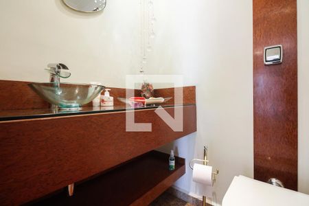 Apartamento à venda com 271m², 3 quartos e 3 vagasLavabo