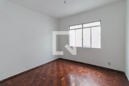 Quarto 1 de casa para alugar com 5 quartos, 270m² em Barreiro, Belo Horizonte