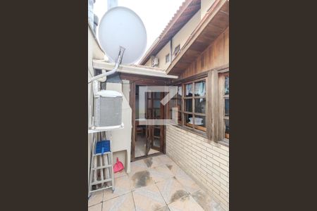 Casa de condomínio à venda com 98m², 3 quartos e 3 vagasQuintal