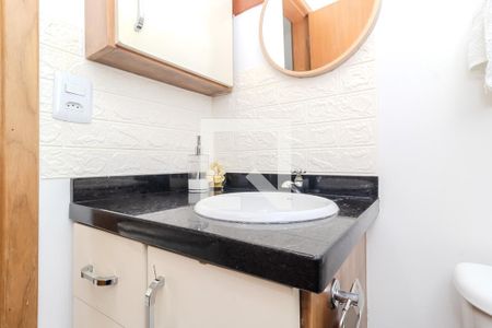 Casa de condomínio à venda com 98m², 3 quartos e 3 vagasLavabo