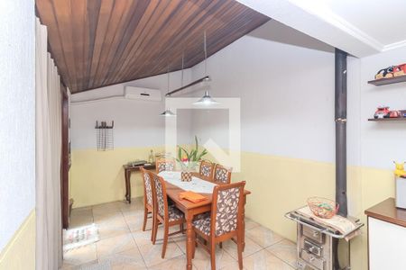 Casa de condomínio à venda com 98m², 3 quartos e 3 vagasEspaço Gourmet