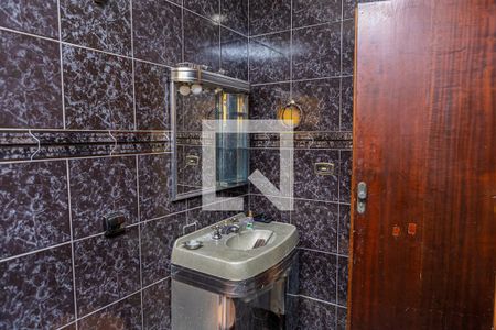 Banheiro de casa para alugar com 1 quarto, 350m² em Jardim Aricanduva, São Paulo