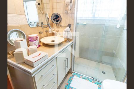 Apartamento à venda com 187m², 3 quartos e 1 vaga Apartamento à venda com 187m², 3 quartos e 1 vagaBanheiro da Suíte 2