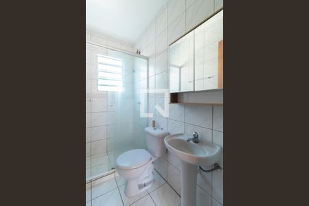 Casa de condomínio para alugar com 76m², 2 quartos e 1 vaga Casa de condomínio para alugar com 76m², 2 quartos e 1 vagaBanheiro