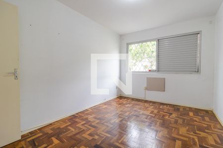 Quarto de apartamento para alugar com 1 quarto, 46m² em Azenha, Porto Alegre