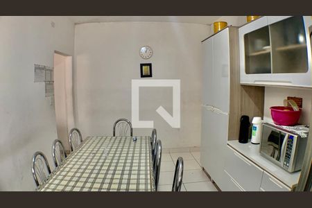 Casa à venda com 232m², 5 quartos e 2 vagasCozinha 2