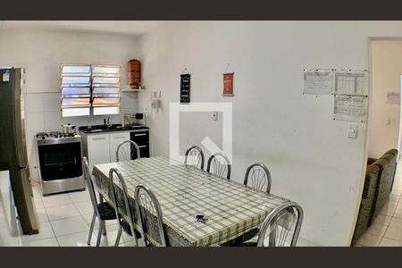 Casa à venda com 232m², 5 quartos e 2 vagasCozinha 2