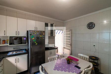 Casa à venda com 260m², 4 quartos e 5 vagasCozinha