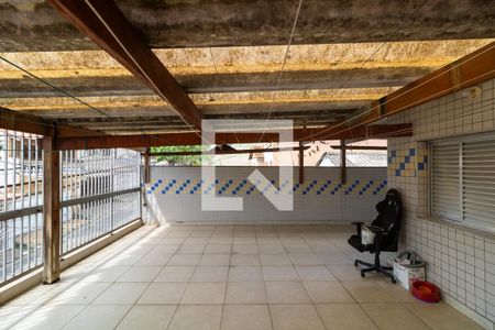 Casa à venda com 260m², 4 quartos e 5 vagasVaranda