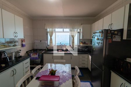 Casa à venda com 260m², 4 quartos e 5 vagasCozinha