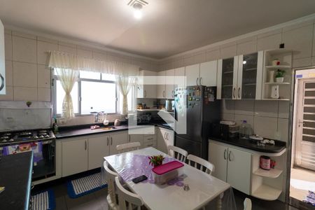 Casa à venda com 260m², 4 quartos e 5 vagasCozinha