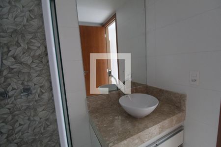 Apartamento à venda com 111m², 3 quartos e 2 vagasBanheiro da suíte