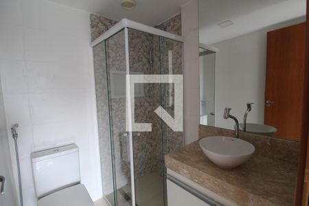 Apartamento à venda com 111m², 3 quartos e 2 vagasBanheiro da suíte