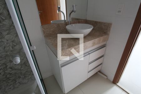 Apartamento à venda com 111m², 3 quartos e 2 vagasBanheiro da suíte