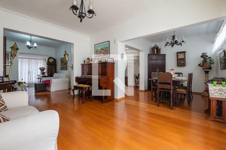 Sala de casa à venda com 3 quartos, 300m² em Sumaré, São Paulo