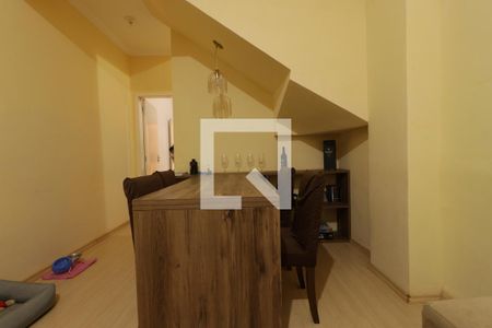 Sala de casa de condomínio para alugar com 2 quartos, 100m² em Planalto Verde, Ribeirão Preto