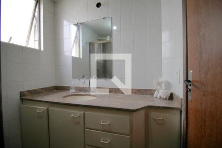 Banheiro da Suíte de apartamento para alugar com 3 quartos, 88m² em Silveira, Belo Horizonte