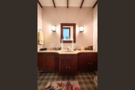 Apartamento à venda com 400m², 4 quartos e 2 vagasBanheiro 02