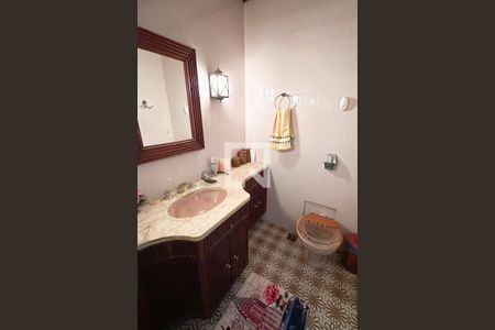 Apartamento à venda com 400m², 4 quartos e 2 vagasBanheiro 02