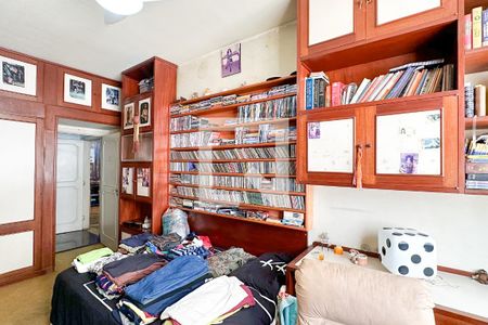 Apartamento à venda com 400m², 4 quartos e 2 vagasQuarto 02