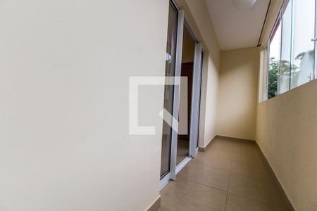 Varanda sala de casa para alugar com 3 quartos, 188m² em Chácaras do Peroba, Barueri