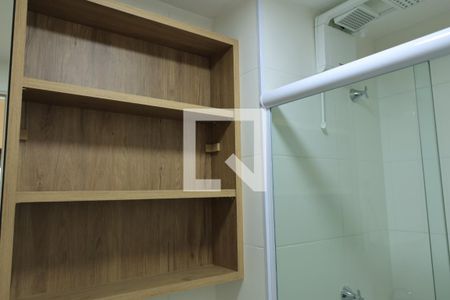 Apartamento para alugar com 32m², 1 quarto e sem vagaBanheiro armarios