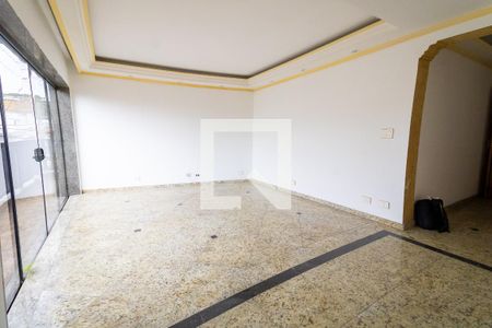 Sala  de casa para alugar com 3 quartos, 350m² em Jardim Vila Formosa, São Paulo