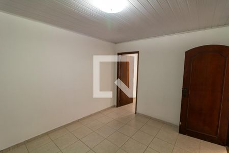 Sala de casa à venda com 3 quartos, 150m² em Jardim Piratininga, São Paulo