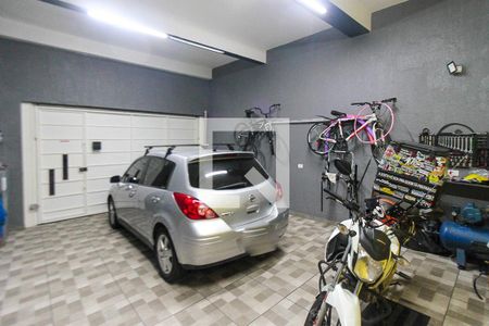 Casa à venda com 250m², 3 quartos e 3 vagasGaragem