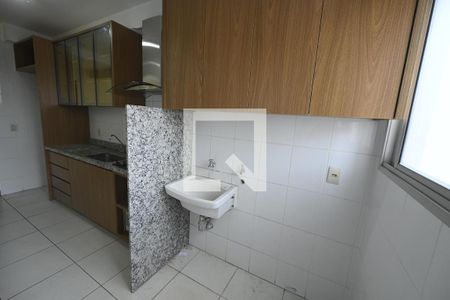 Apartamento para alugar com 86m², 3 quartos e 1 vagaÁrea de Serviço 