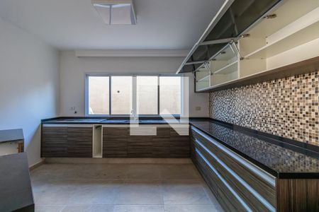 Casa de condomínio à venda com 640m², 4 quartos e 3 vagasÁrea Social