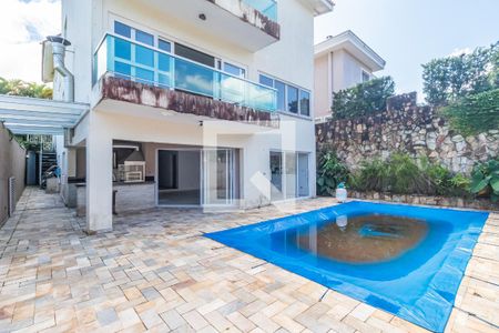 Casa de condomínio à venda com 640m², 4 quartos e 3 vagasÁrea Social