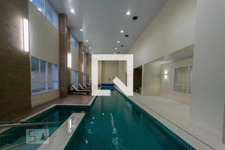 Apartamento à venda com 93m², 3 quartos e 2 vagas Apartamento à venda com 93m², 3 quartos e 2 vagasÁrea comum - Piscina