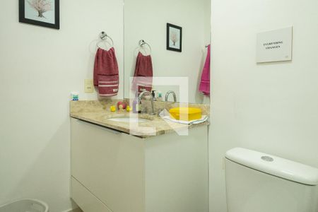 Apartamento à venda com 93m², 3 quartos e 2 vagas Apartamento à venda com 93m², 3 quartos e 2 vagasBanheiro Social