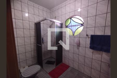 Casa à venda com 160m², 3 quartos e 2 vagas Casa à venda com 160m², 3 quartos e 2 vagasBanheiro