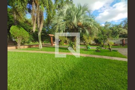 Casa à venda com 160m², 3 quartos e 2 vagas Casa à venda com 160m², 3 quartos e 2 vagasQuintal