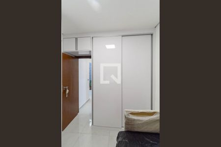 Quarto  de casa à venda com 2 quartos, 102m² em Castelo, Belo Horizonte