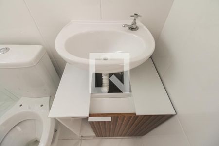 Banheiro  de apartamento para alugar com 1 quarto, 36m² em Vila Esperança, São Paulo