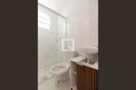 Banheiro  de apartamento para alugar com 1 quarto, 36m² em Vila Esperança, São Paulo