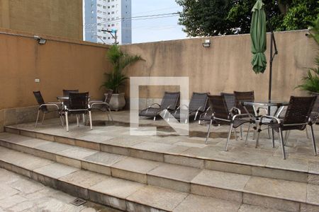 Apartamento para alugar com 65m², 2 quartos e 1 vagaÁrea comum 