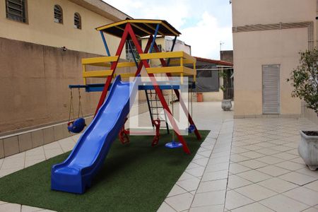 Apartamento para alugar com 65m², 2 quartos e 1 vagaÁrea comum 