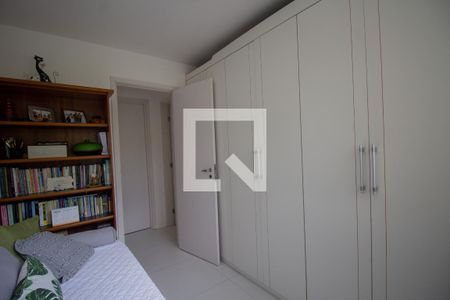 Apartamento à venda com 83m², 2 quartos e 1 vagaQuarto