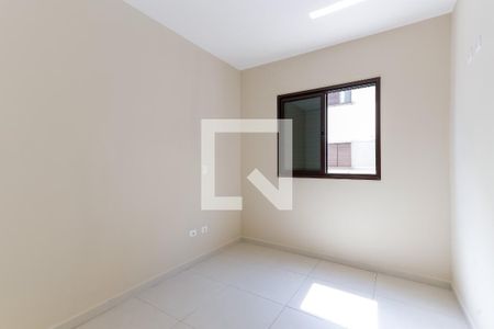 Quarto 1 de apartamento para alugar com 2 quartos, 48m² em Vila Germinal, São Paulo