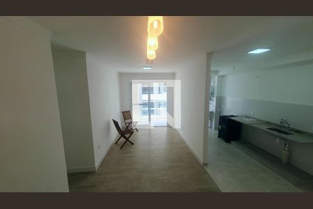 Sala de apartamento para alugar com 3 quartos, 70m² em Balneário Tropical, Paulínia