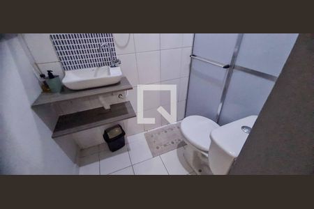 Casa à venda com 170m², 3 quartos e 4 vagasBanheiro de Serviço