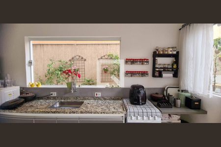 Casa à venda com 170m², 3 quartos e 4 vagasCozinha